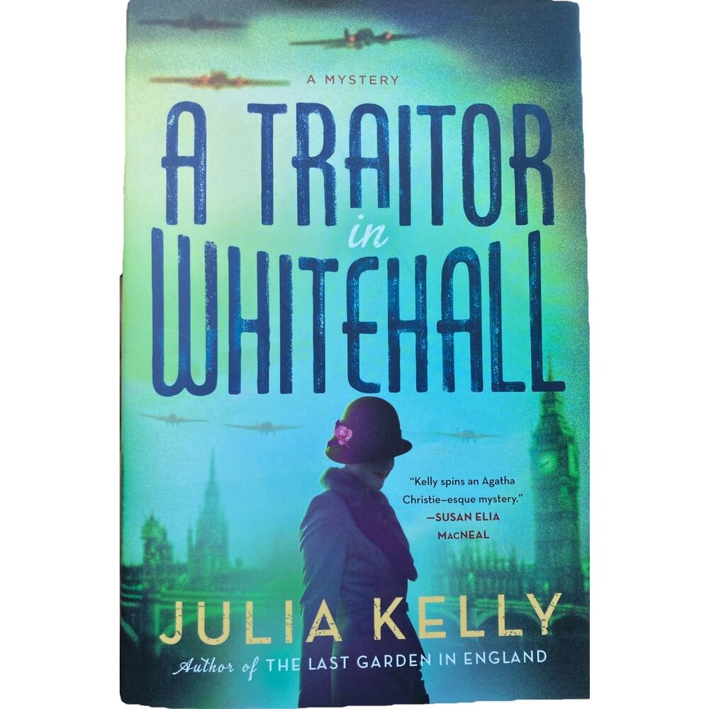 A Traitor in Whitehall:‎ A Mystery